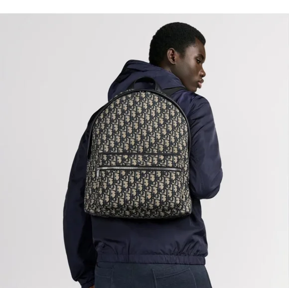 CD Backpack - Picture 9 of 10